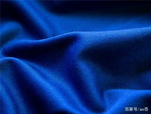 服裝設(shè)計師要了解的服裝面料知識（3）呢絨、皮革、化纖、混紡