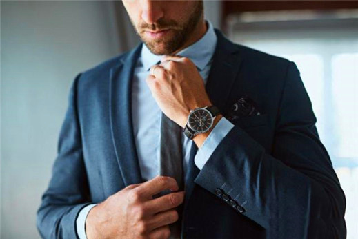 定閣說：為你分享最齊全的西裝清潔方法？