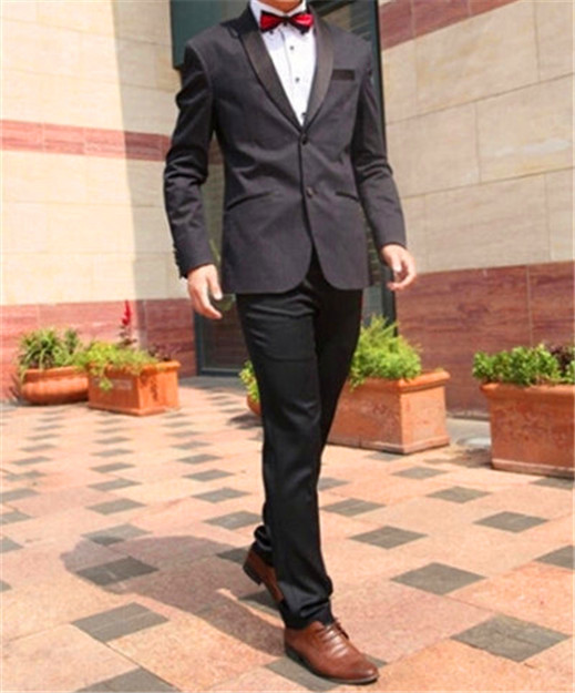 西服搭配什么鞋子好看呢分享四款沉穩(wěn)大氣的搭配技巧